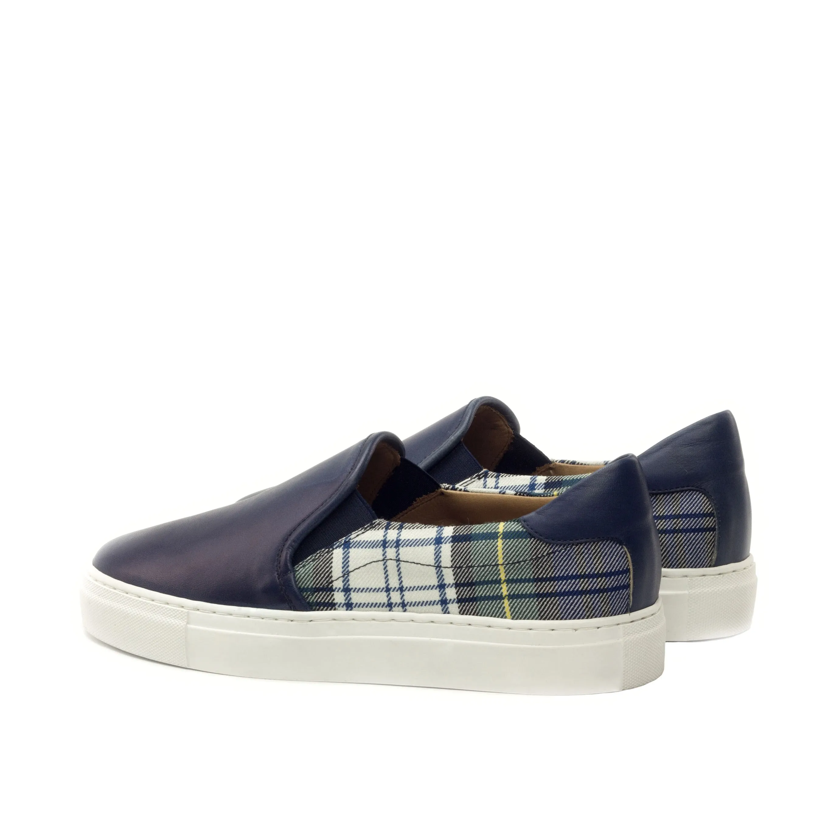 Crito slip on sneaker