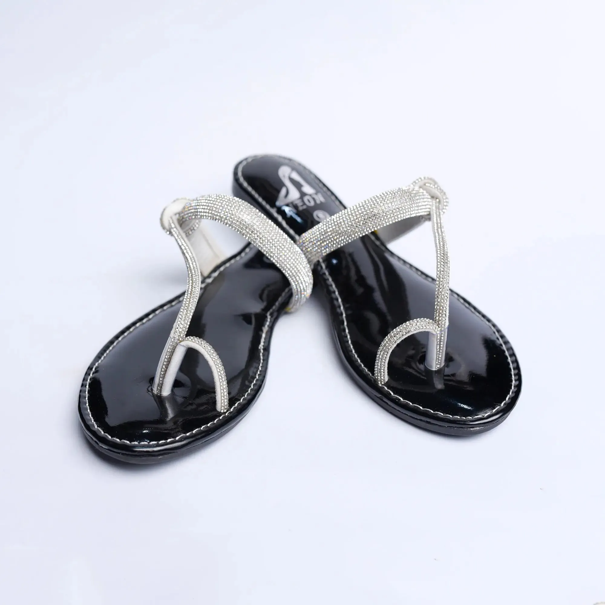 Cross Feet BLACK