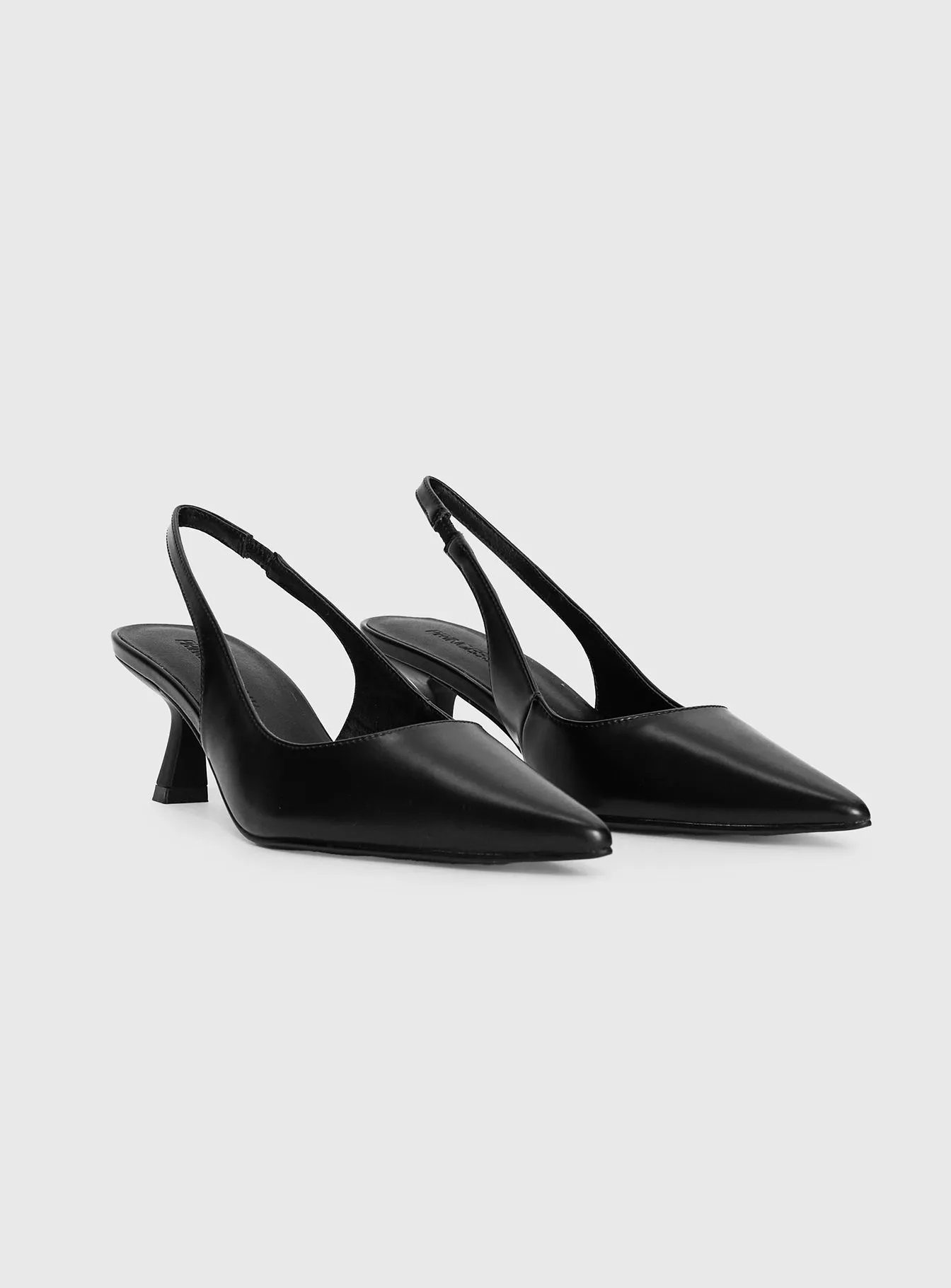 Denalia Pointed Toe Heels Black Matte