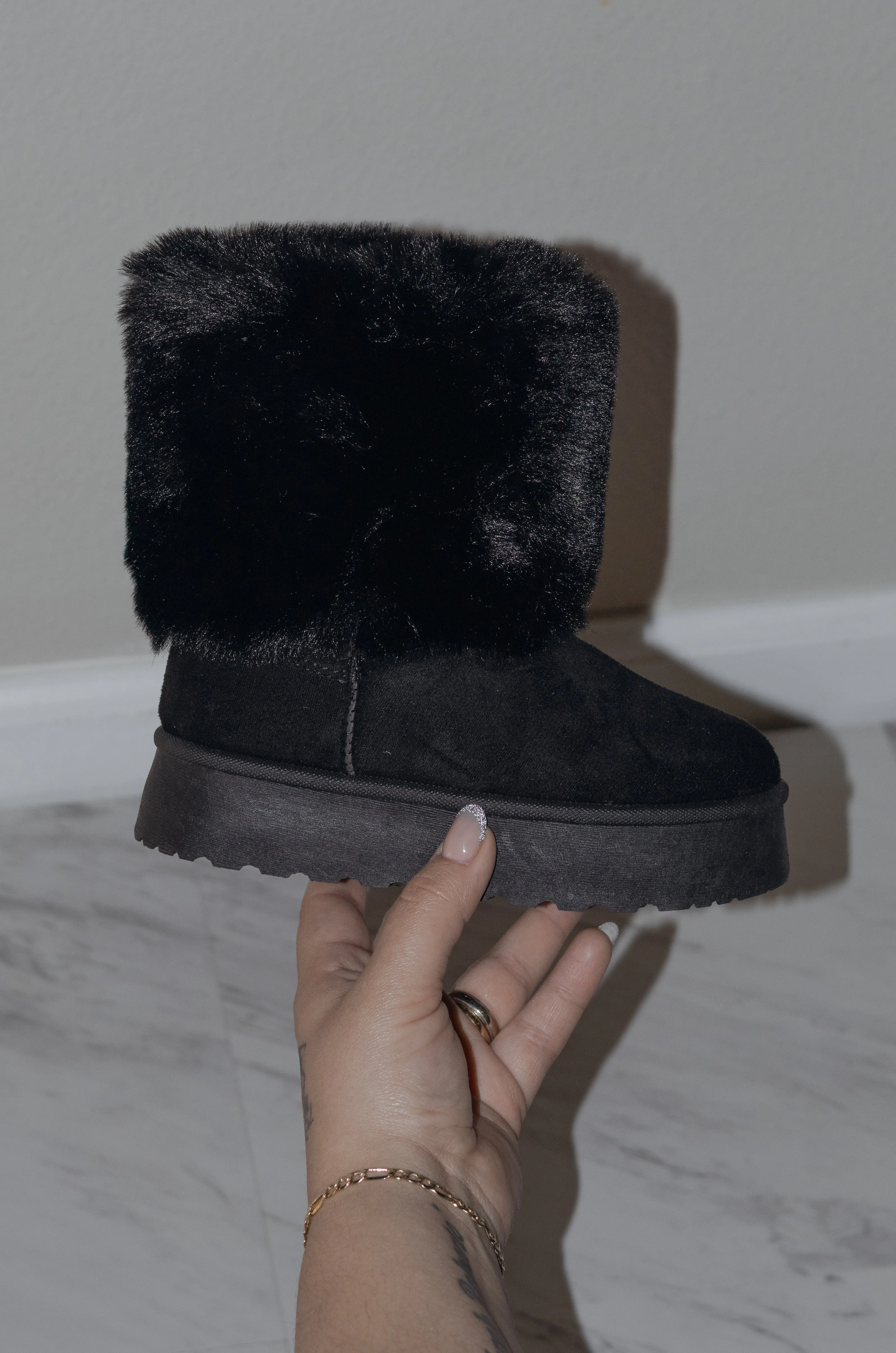 Snowy - Girls' Flat Platform Faux Fur Boots