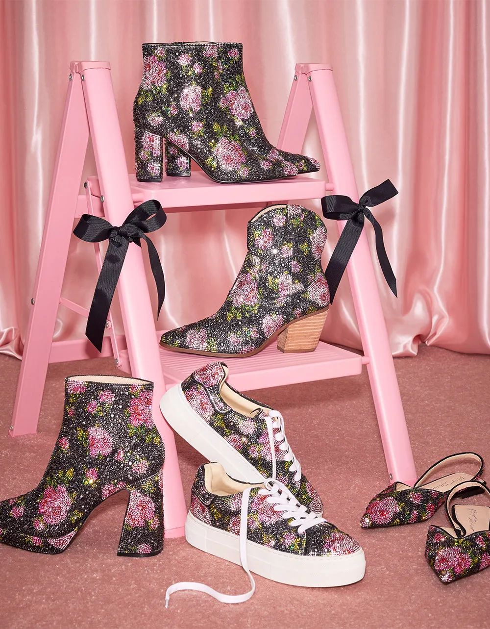 VANCE BLACK/PINK FLORAL